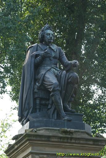 joost van den vondel statue